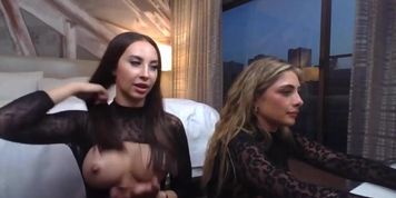 Kait and Melissa Stratton Livestream Onlyfans Leak *MORE IN DESCRIPTION*