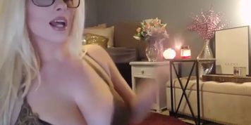 Huge Fat Ass Blonde Hottie 21