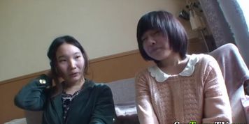 Japanese lesbian pissing