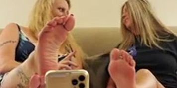 Wonder Feet Woman - IG Live