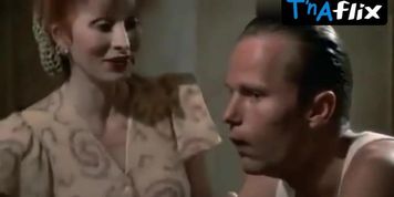 Anita Morris Sexy Scene  in Maria'S Lovers