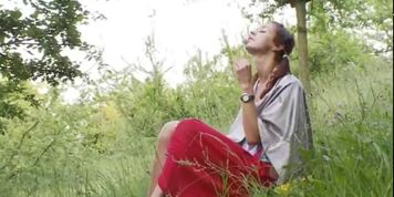 czech Natashas back to nature - video 2