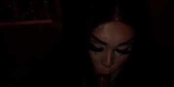 I Suck a Mexican Guy from Grindr and he Fucks me ? - 