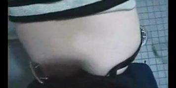 Amateur Japanese Public Toilet Fuck and Suck