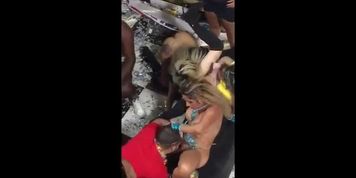 A party in the middle of the carnival
