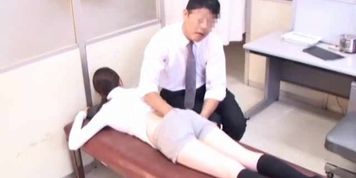 Chiropractor Massage  1