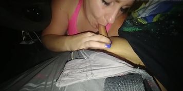 Sexy MILF Sucking dick