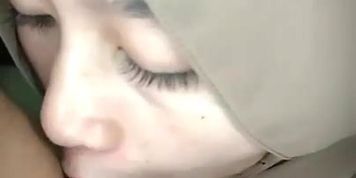 Suka Jilatin Otong Cantik Bikin Nafsu
