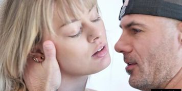 Passionhd Amber Moore Begs For Her Man'S Dick To Destroy Her Fuck Hole (Tania Amazon)