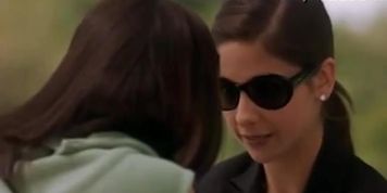 Lesbicas Sarah Michelle Gellar e Selma Blair