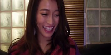 HONB-131 Met Her At The Club, Quickie Blowjob In The Bathroom, Then Straight To The Hotel!