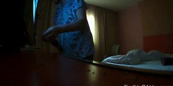 Flashing The hotel maid 4 