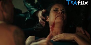 Missy Peregrym Breasts Scene  in Van Helsing (Melissa Peregrym)