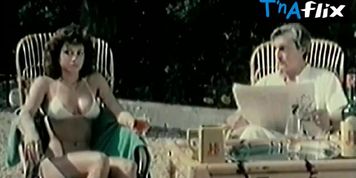 Carmen Russo Bikini Scene  in Patrick Still Lives