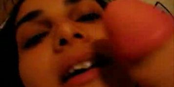 Cam: Anita masturbates with Peters cock replica