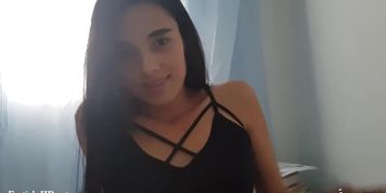 ANGIE FEET FOOTJOB 2