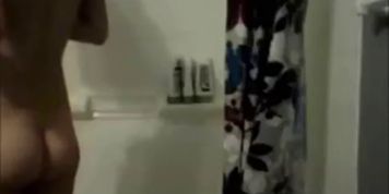 Cutie shaves public hair in shower on cam