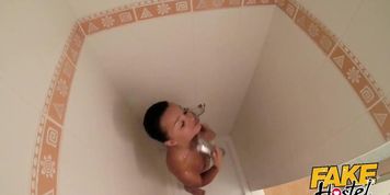 Fake Hostel - Cute young backpacker given squirting orgasm by Hostel owner