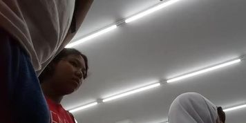 Bulge Flash - Horny BBW is being Triggered - P ...