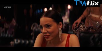 Vasilina Yuskovets Butt,  Breasts Scene  in Zhizn Po Vyzovu