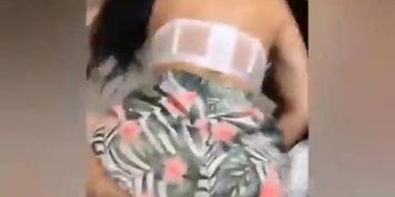 Mc princesa tirou cal&ccedil;inha pra dan&ccedil;ar funk - 