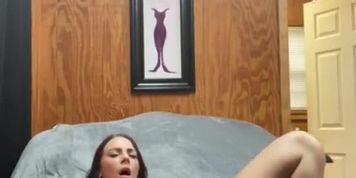 Teasing my pussy talking shit (Fatpussy)