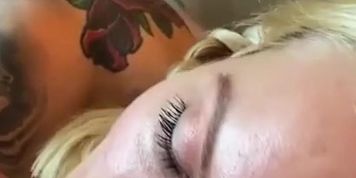 I found sexy girl at xxxchats.xyz and fucked her on the first date