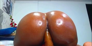 Ebony-big-ass-anal-dildo-ride