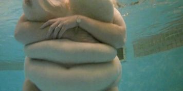 Mrs underwater 006 4k