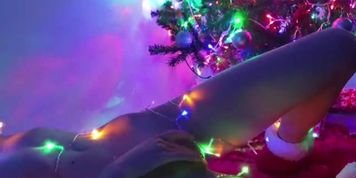 Miss. and Mr. Snow in Santa Magic Trip Marry Christmas (Miss Mr)