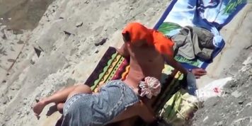 Two Nude Beach Couples Handjobs Voyeur Serie 23