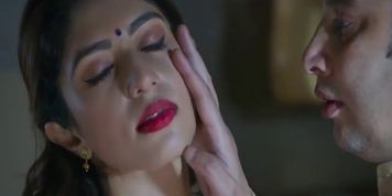 Indian Sex Scene E102