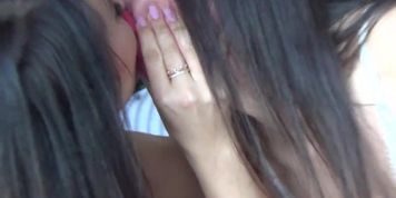 Hot Lesbian Kissing
