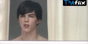 Louise Downie Breasts,  Butt Scene  in Skins