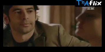 Esmeralda Moya Sexy Scene  in Homicidios