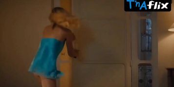Nathalie Meskens Butt,  Underwear Scene  in Pippa