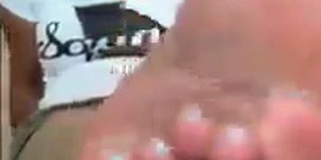 Ebony wrinkled soles and toe cracking