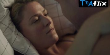 Fiona Harris Sexy Scene  in The Beautiful Lie