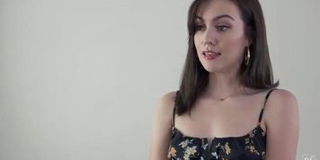 My Crazy Ex - S42:E6 - Anna Claire Clouds (Freya Parker, Good Boy)