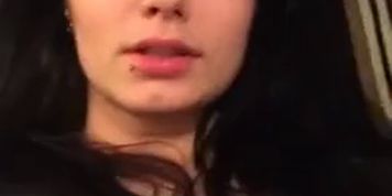 WWE Paige Masturbating