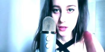 ASMR - f10r35c3n7 - Vampire Roleplay
