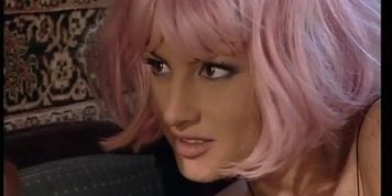 Kelly Trump-Laura angel