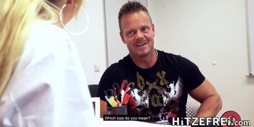 HITZEFREI Doctor Gabi Gold gets fucked by her patient
