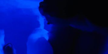 Underwater handjob 