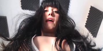love her body!