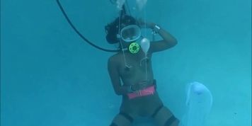 Scuba Self-bondage