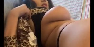 Sexy Figure Tamil Young Women Showing Her Ass And Tits Desi Mms