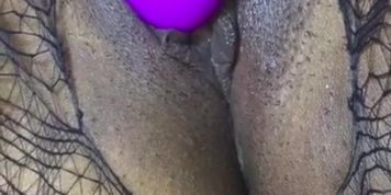 My vibrator feels good on my clit, watch how wet I get