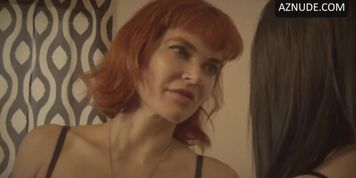 Liz Clare Lesbian,  Breasts Scene  in Lady Hyde