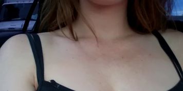 Hot Amateur Girl In Car Flashing Pussy And Masturbating